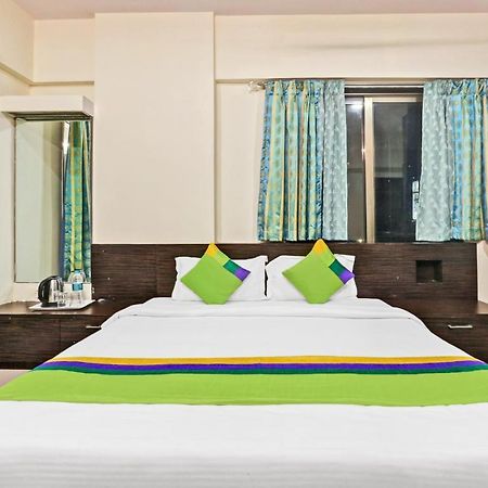 Treebo Trend Bandra Apartments Bombay Extérieur photo