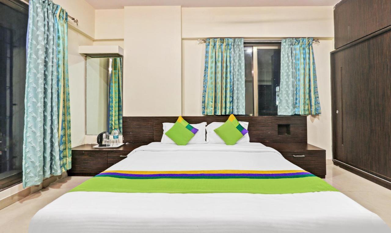 Treebo Trend Bandra Apartments Bombay Extérieur photo